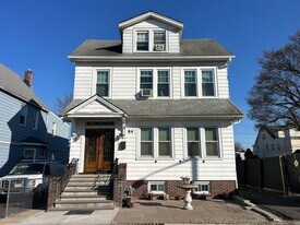 84 Crawford St in East Orange, NJ - Building Photo