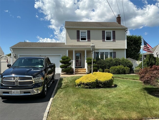 property at 11 Frankel Rd