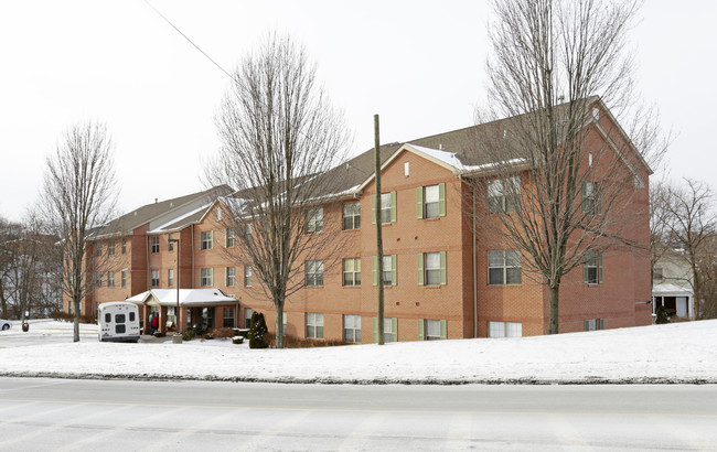 Elliott Heights in Pittsburgh, PA - Building Photo - Building Photo