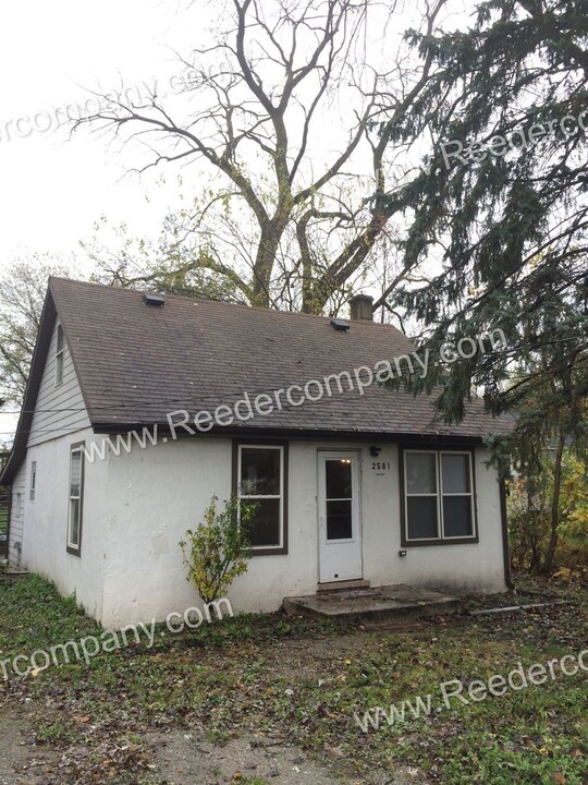 2581 Stevenson St in Gary, IN - Building Photo