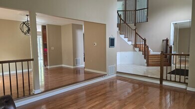 1 Lenape Ln in West Windsor Township, NJ - Building Photo - Building Photo