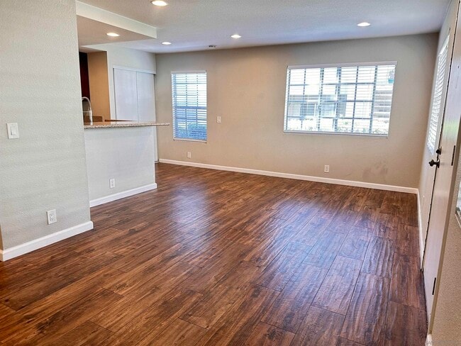 774 Eastshore Terrace in Chula Vista, CA - Building Photo - Building Photo
