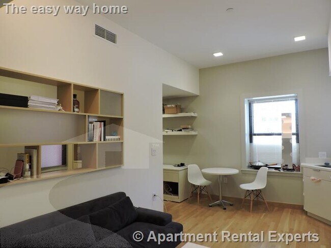 property at 115 Mt Auburn St