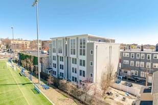 Park Street in Somerville, MA - Foto de edificio - Building Photo