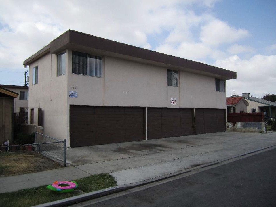 172 E Louise St in Long Beach, CA - Building Photo