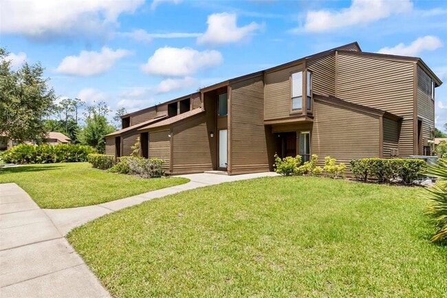 property at 41 Hembury Ln