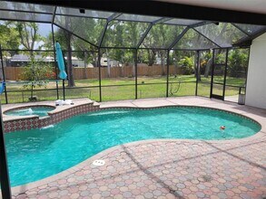 9405 94th St N in Seminole, FL - Building Photo - Building Photo
