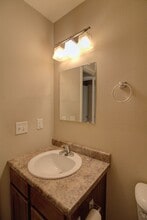 3747 Bear Creek Ave in Springfield, MO - Building Photo - Building Photo