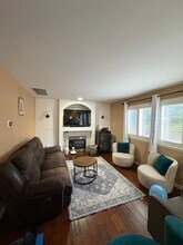 18218 28th Dr SE in Bothell, WA - Building Photo - Building Photo