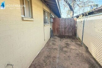 10831 N 18th Ave, Unit 3 in Phoenix, AZ - Building Photo - Building Photo