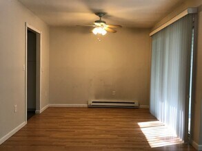 45 Scarborough Ln, Unit A in Wappingers Falls, NY - Building Photo - Building Photo