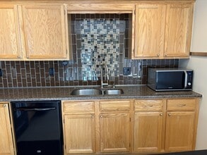 6834 Palos Verdes Ln in Waterford Township, MI - Building Photo - Building Photo