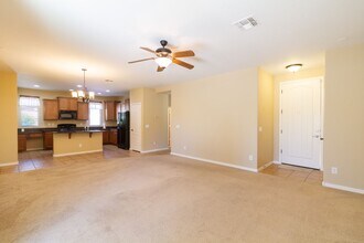 4513 E Trigger Way in Gilbert, AZ - Building Photo - Building Photo