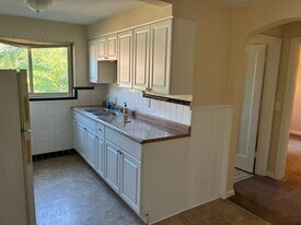2549 Williams Ave, Unit 1 in Cincinnati, OH - Building Photo