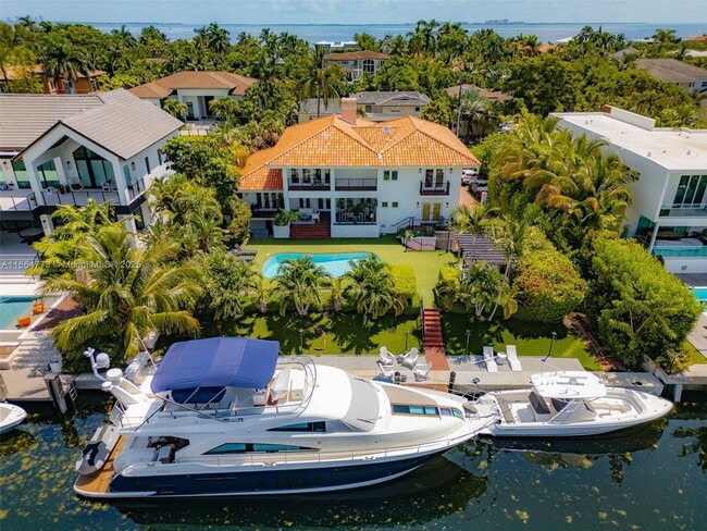 6850 Sunrise Terrace in Coral Gables, FL - Building Photo - Building Photo