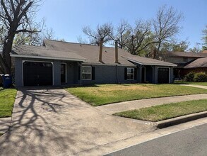 12304 Burr Ridge Dr in Austin, TX - Building Photo - Building Photo