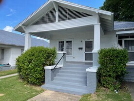 908 1st Ave in Opelika, AL - Building Photo