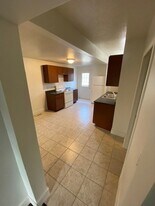 3803 67th St in Urbandale, IA - Building Photo