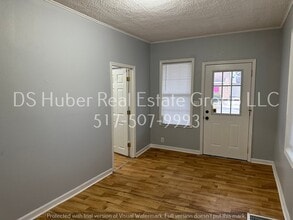 813 N Jenison Ave in Lansing, MI - Building Photo - Building Photo