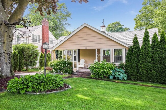 property at 86 Parkway Cir