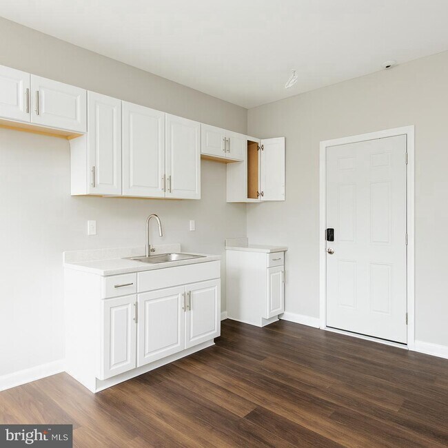 property at 849 E Chelten Ave