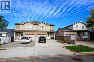 265 Cedardale Ave in Hamilton, ON - Building Photo - Building Photo
