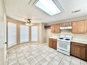 16827 Ashbridge Ct in Spring, TX - Building Photo - Building Photo