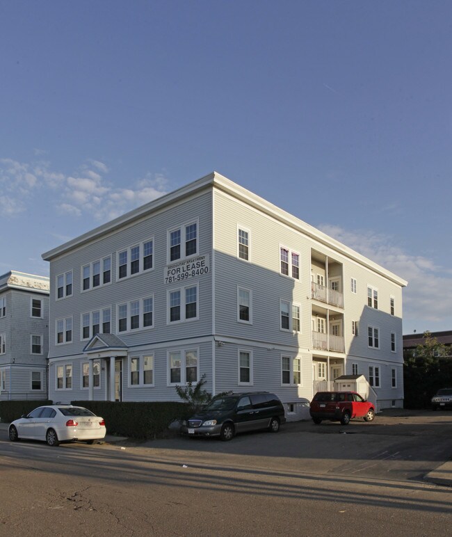 36 Surfside Rd in Lynn, MA - Building Photo - Building Photo