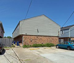 1344 Hickory Ave Apartments