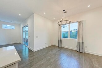 7008 Boyle Dr in Austin, TX - Building Photo - Building Photo