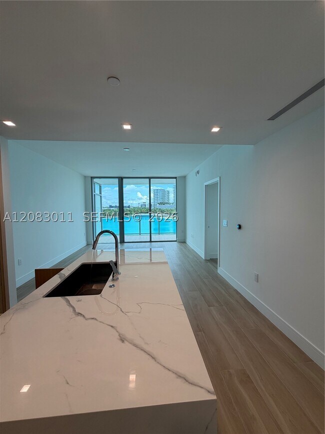 property at 2411 Laguna Cir