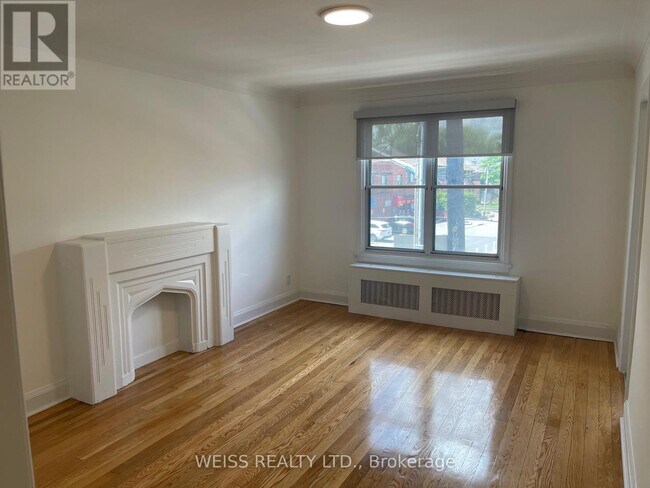 property at 517-517 Eglinton Ave W