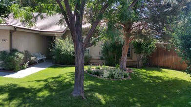 2342 Hopi Cir in Bishop, CA - Building Photo - Building Photo
