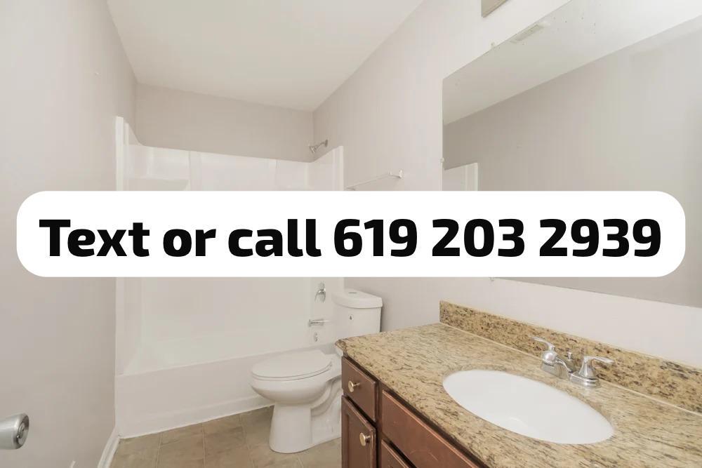 3508 Maple Ln in Hazel Crest, IL - Building Photo