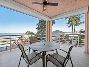 4953 Bacopa Ln S in St. Petersburg, FL - Building Photo - Building Photo