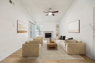 Falltree Apartments in Mesquite, TX - Building Photo