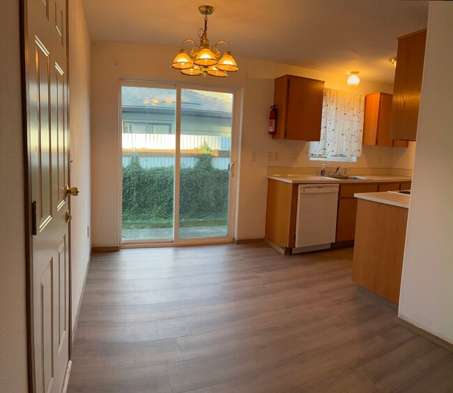 property at 756 NE 92nd Ave