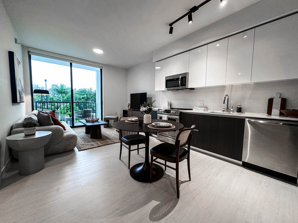 20443 NW 19th Ave, Unit A3 in Miami Gardens, FL - Foto de edificio