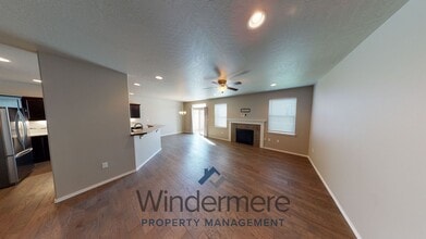 1349 S W Virginia St in College Place, WA - Building Photo - Building Photo