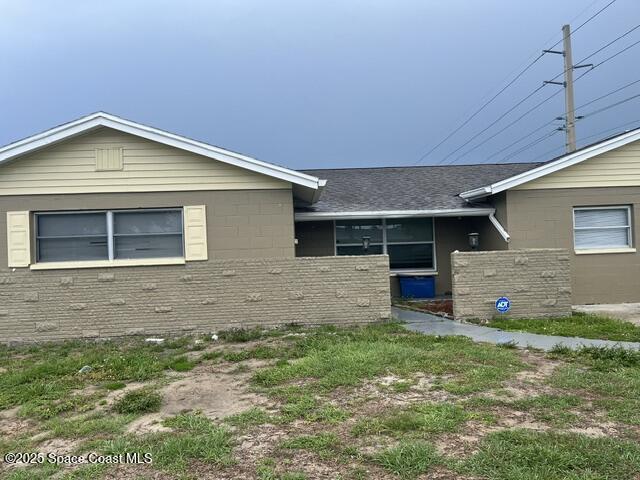 997 Nicklaus Dr in Rockledge, FL - Building Photo