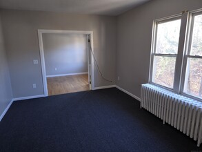 158 Boyden St-Unit -10 in Waterbury, CT - Building Photo - Building Photo