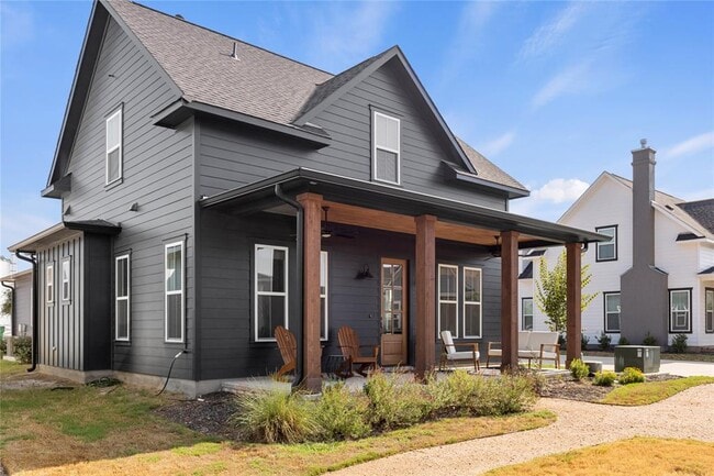 1018 Grant Wood Ave in Driftwood, TX - Building Photo - Building Photo