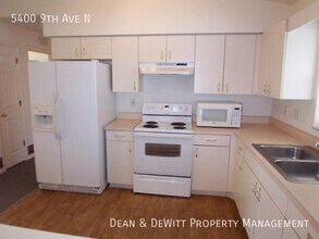 5400 9th Ave N in St. Petersburg, FL - Building Photo - Building Photo