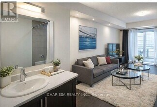 30 Liben Wy in Toronto, ON - Building Photo - Building Photo