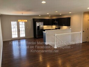 8234 Main St in Kansas City, MO - Building Photo - Building Photo