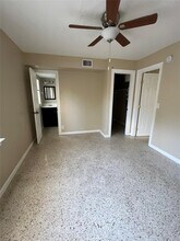 1201 N E St in Lake Worth Beach, FL - Building Photo - Building Photo