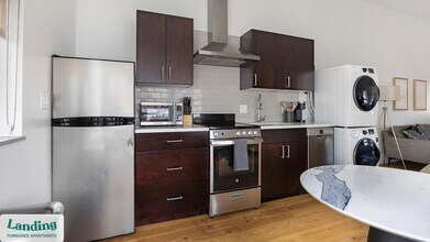 135 Adams St, Unit 211 in Denver, CO - Building Photo - Building Photo