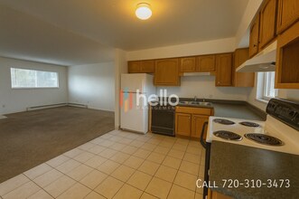 321 Bonnie Ct in Colorado Springs, CO - Building Photo - Building Photo