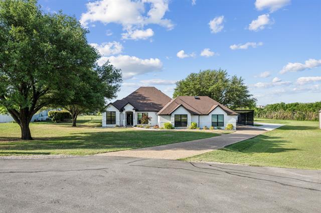 5924 Janet Ct in Westlake, TX - Building Photo