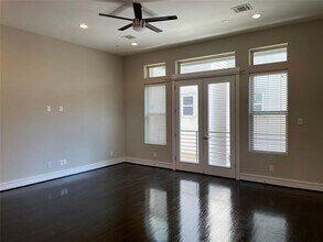 1714 Oakdale St in Houston, TX - Building Photo - Building Photo